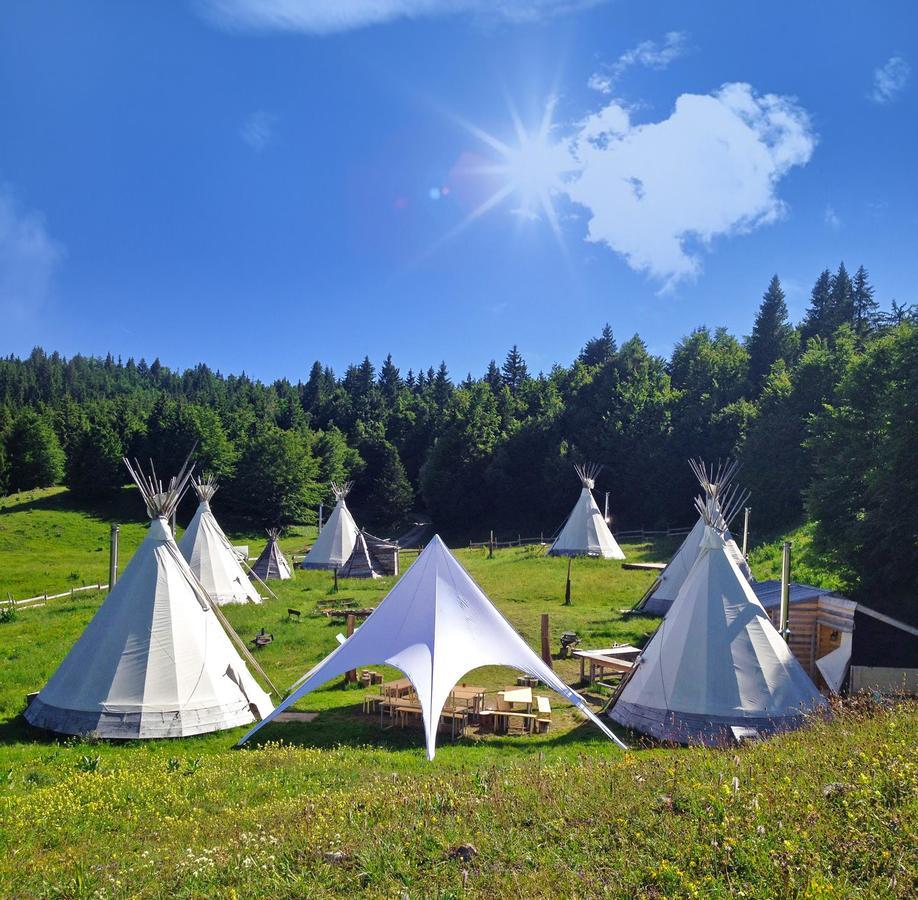 Village Tipi La Féclaz Εξωτερικό φωτογραφία
