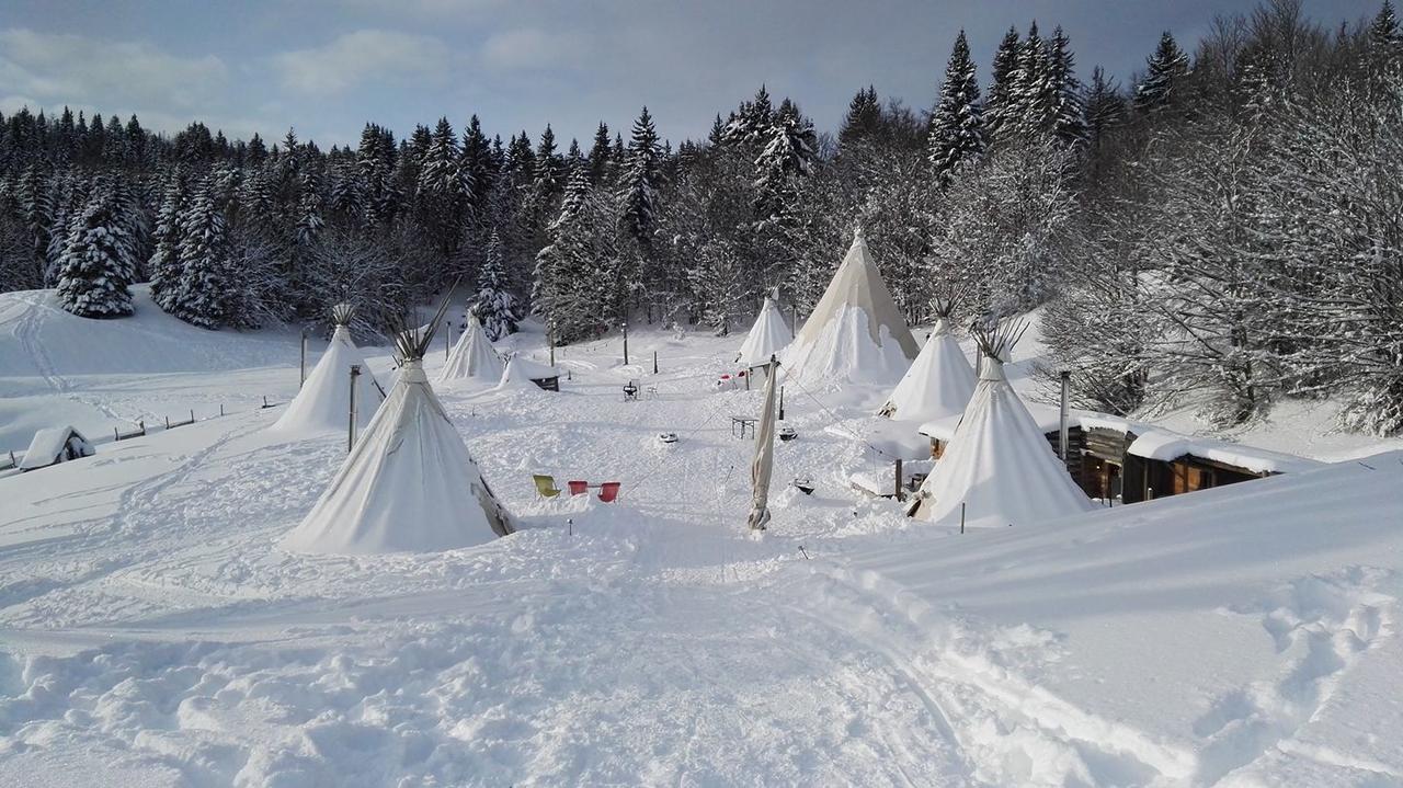 Village Tipi La Féclaz Εξωτερικό φωτογραφία