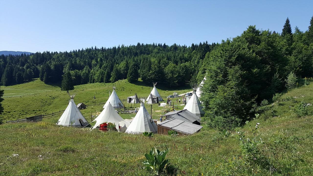 Village Tipi La Féclaz Εξωτερικό φωτογραφία