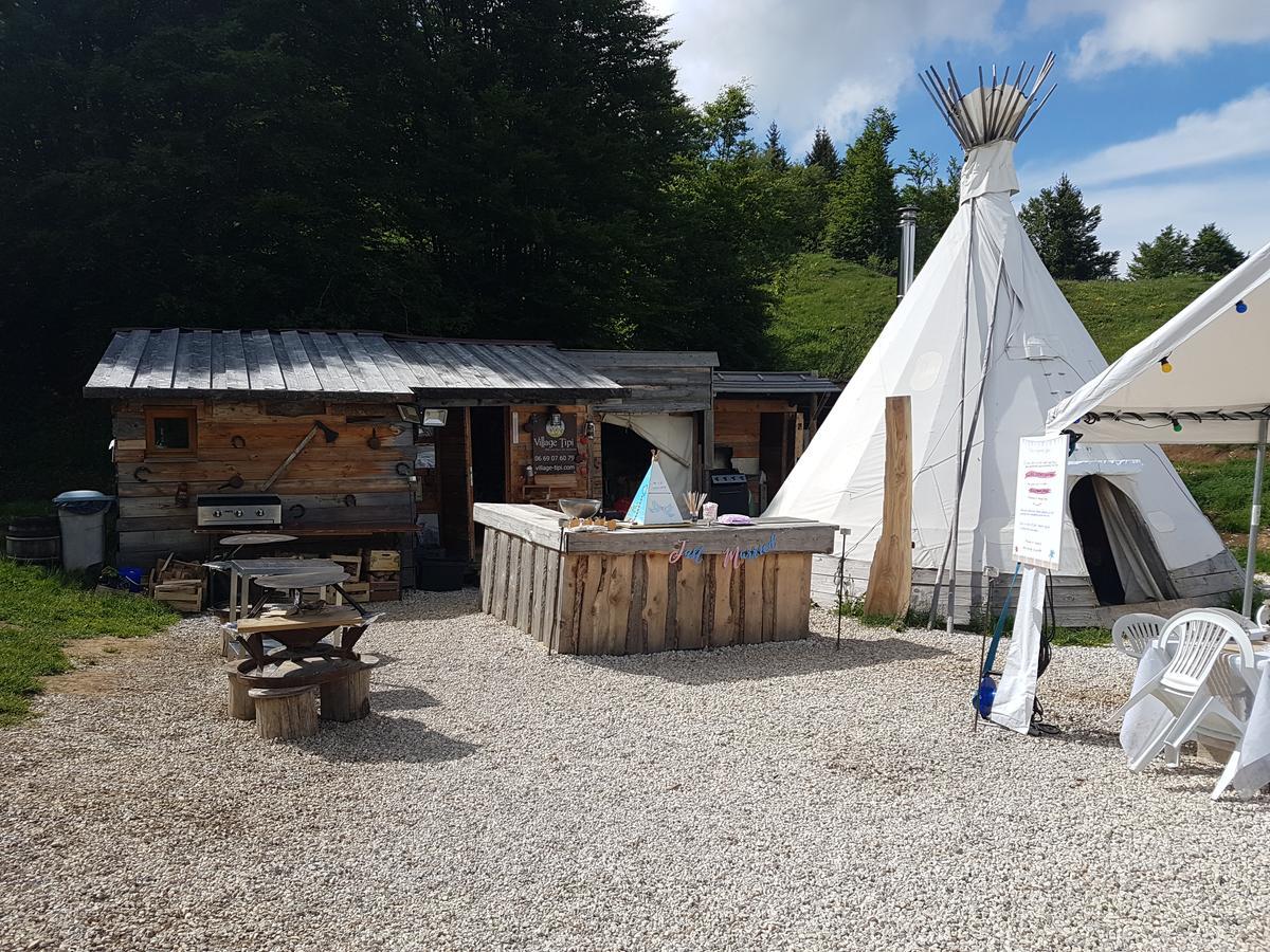 Village Tipi La Féclaz Εξωτερικό φωτογραφία