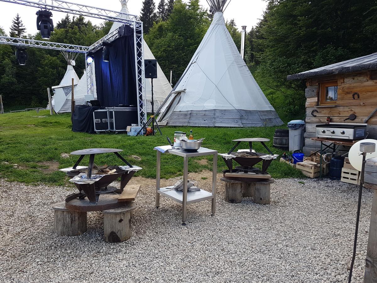 Village Tipi La Féclaz Εξωτερικό φωτογραφία